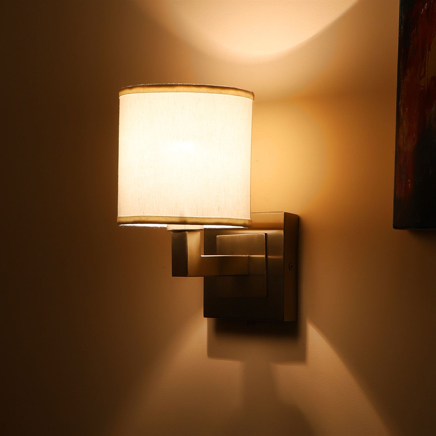 Scorpius Wall Light
