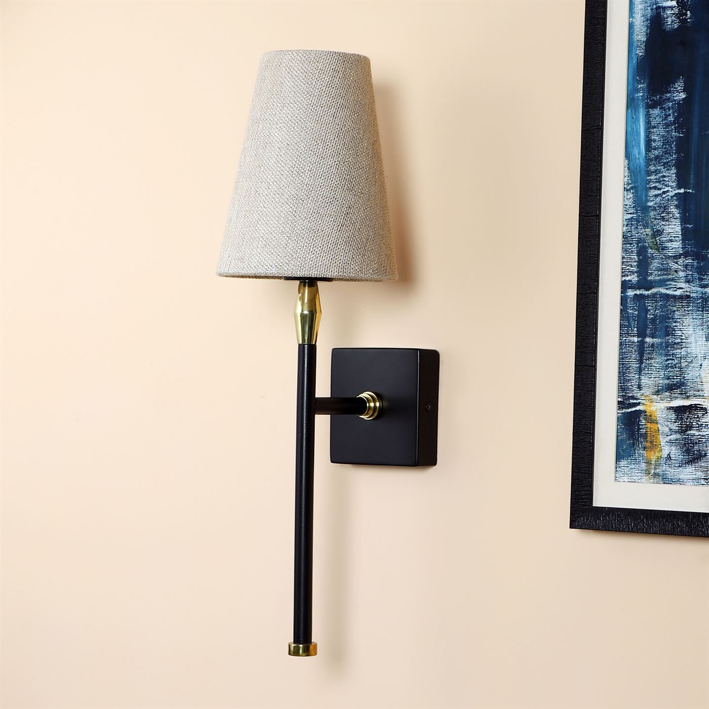 Taurus Wall Light (Black / Gold)