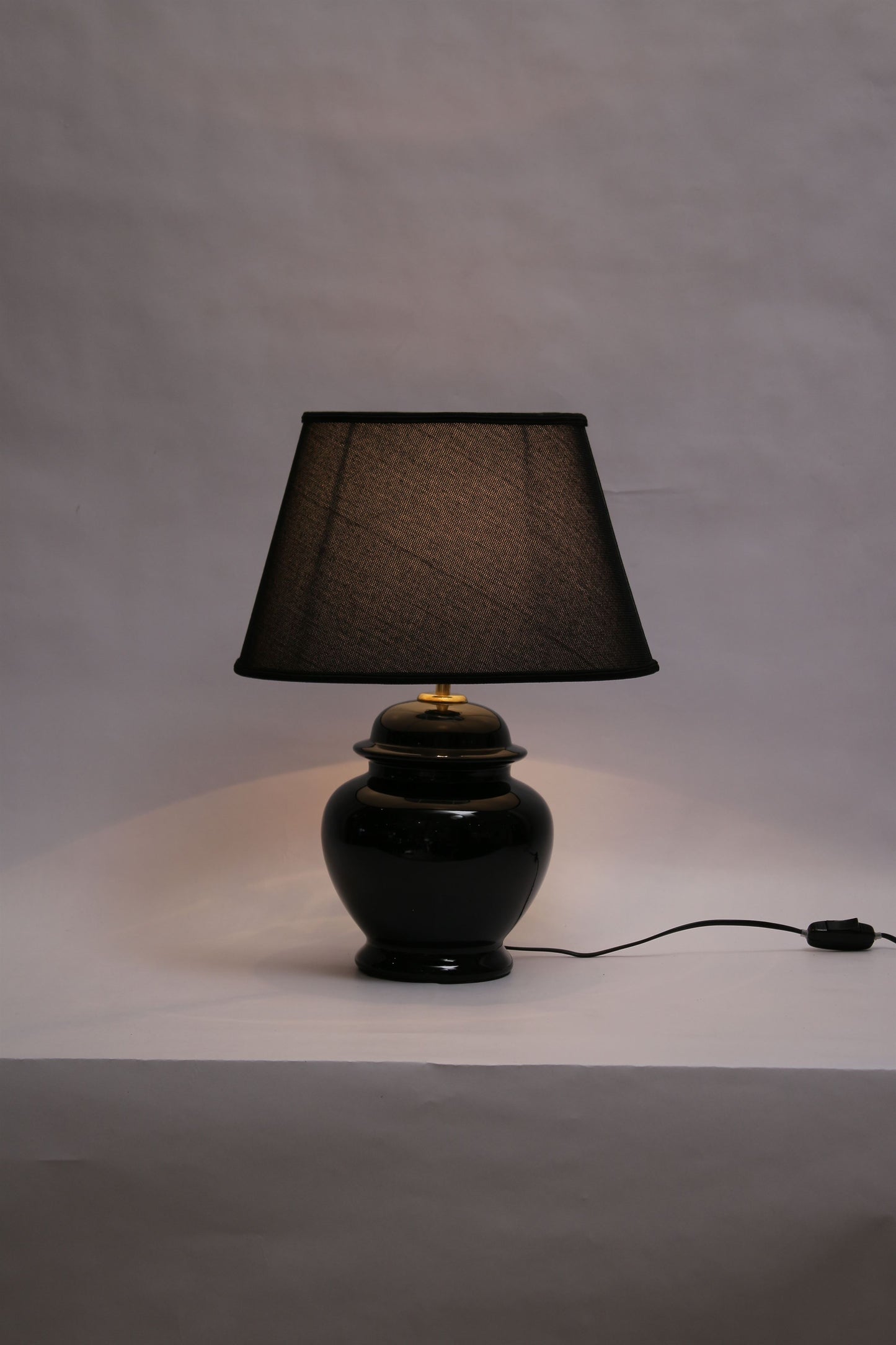 Bulan (Black)