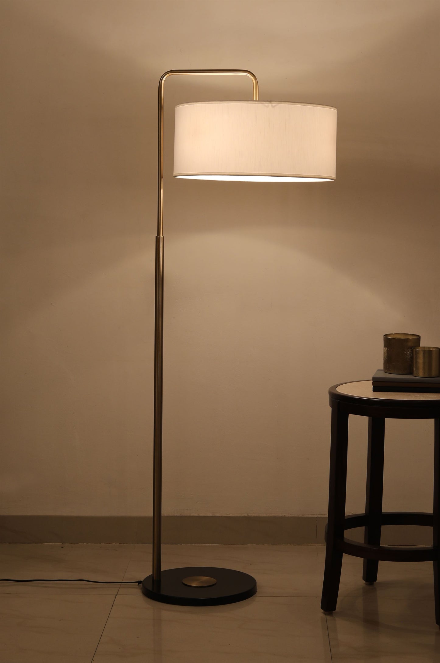 Segue 2 Floor Lamp