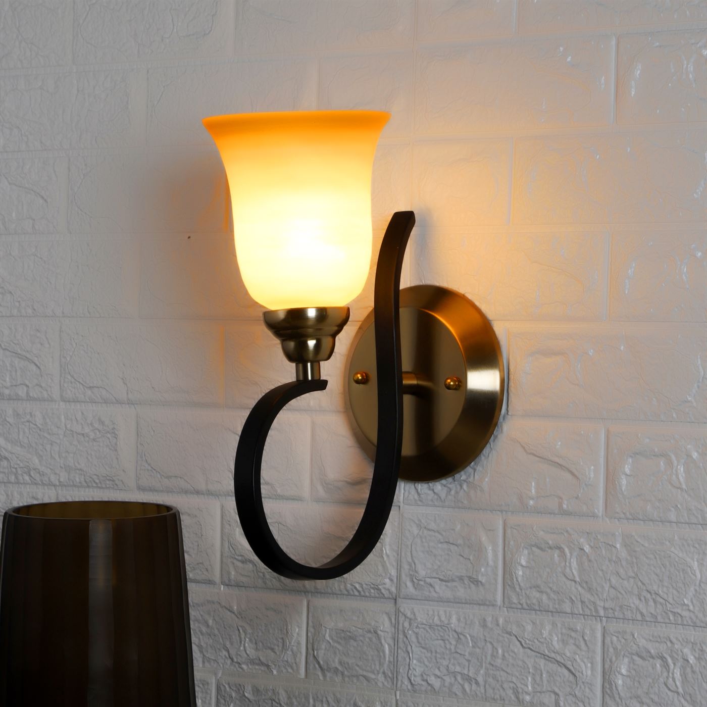 Atlas Wall light