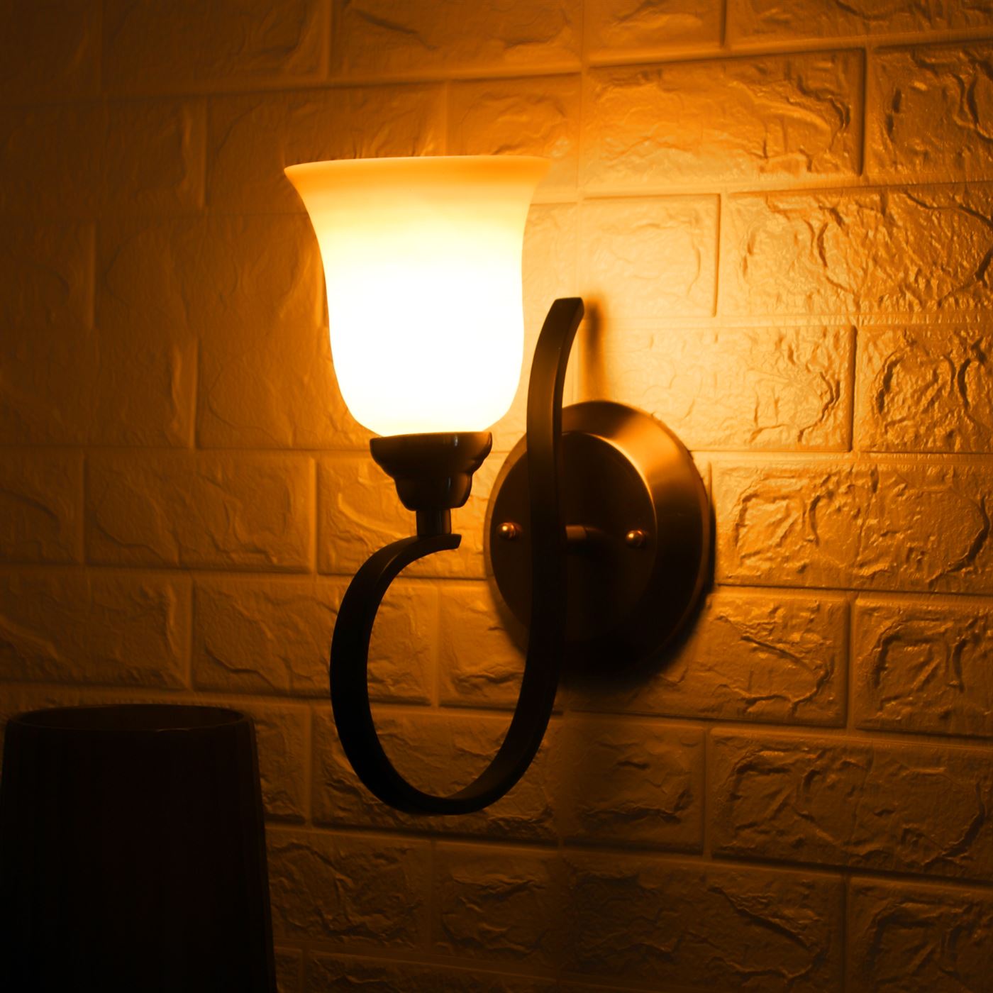 Atlas Wall light