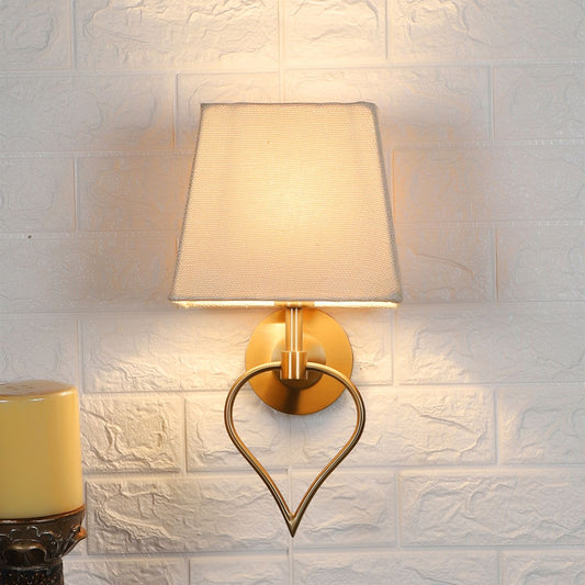 Lyra Wall light
