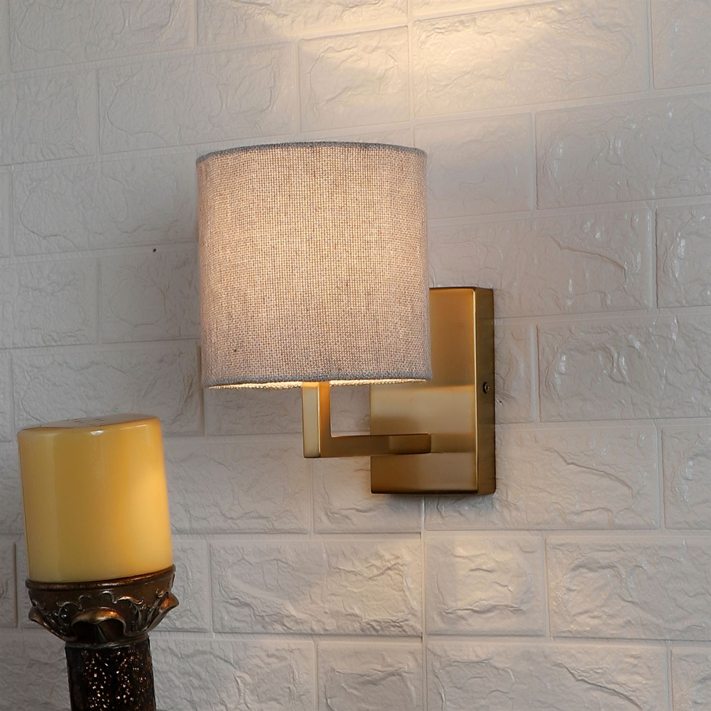 Aquila Wall Light