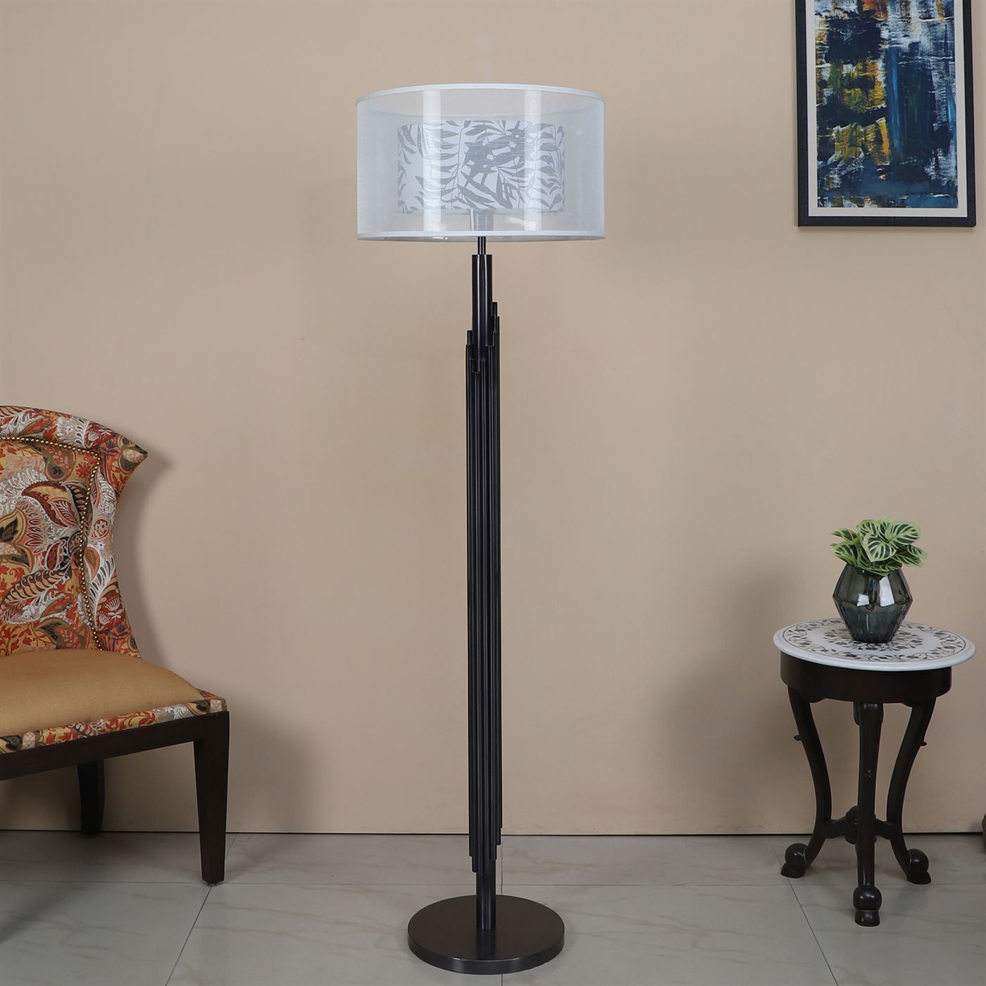 Black Eye Floor Lamp (Black Nickel)