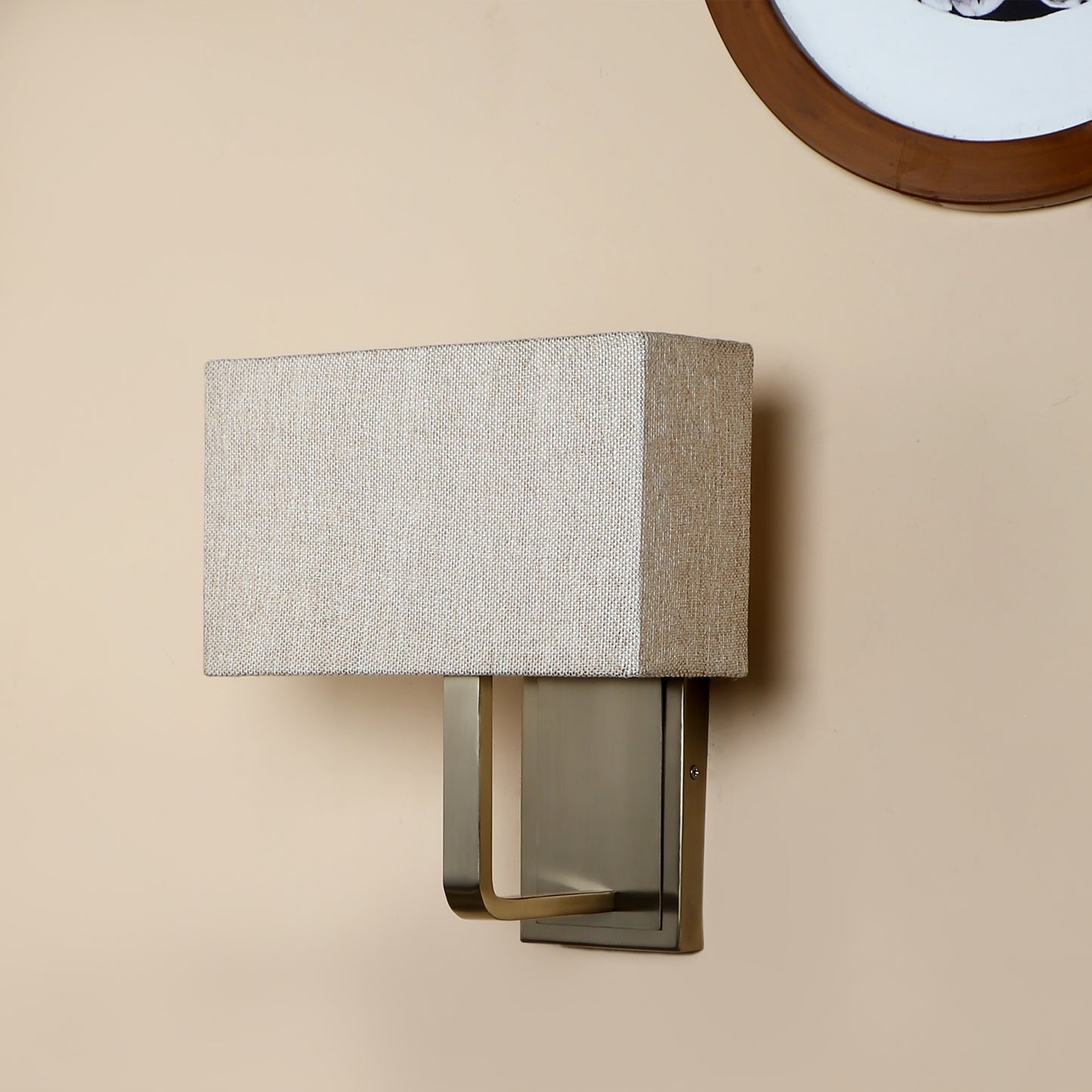 Rectangle base Single arm wall Light