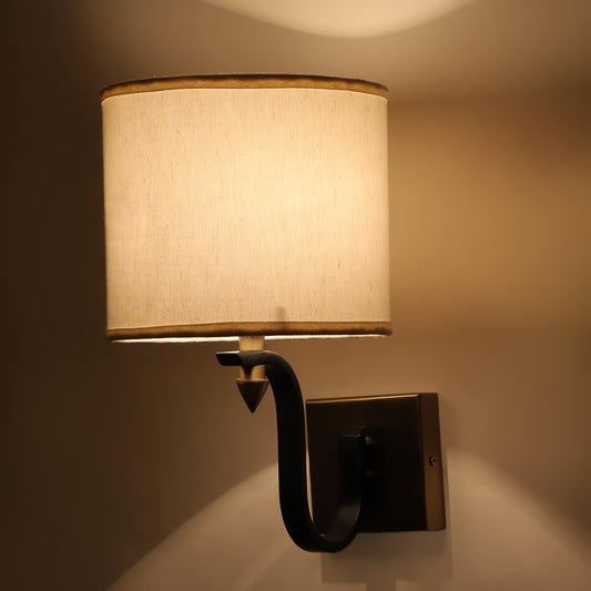 Square base Curl arm Wall Light