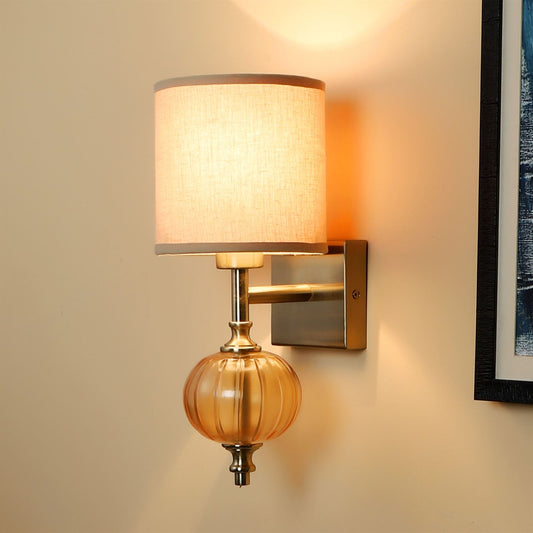 Vega Wall Light (Gold / Champagne)