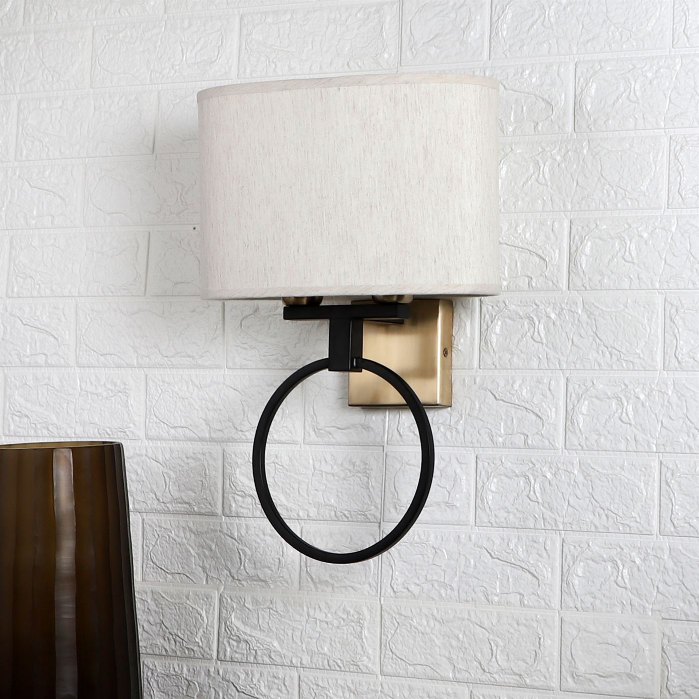 Circinus Wall Light